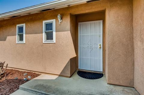9809 Medina Dr, Santee, CA 92071 photo 2