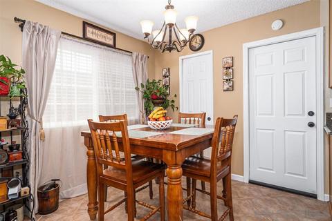 10115 Carreta Dr, Santee, CA 92071 photo 9