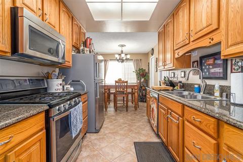 10115 Carreta Dr, Santee, CA 92071 photo 10