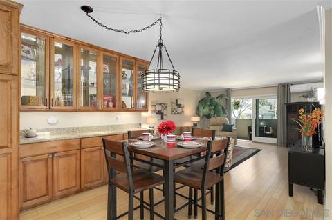864 E Ave, Coronado, CA 92118 photo 10
