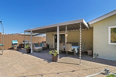 8009 Poplin Dr, Santee, CA 92071 photo 18
