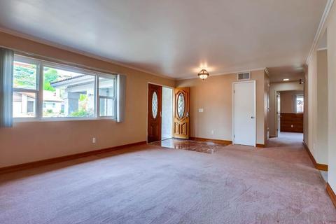 687 Dewane Dr, El Cajon, CA 92020 photo 4
