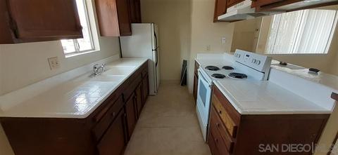 9860 Buena Vis #4, Santee, CA 92071 photo 2