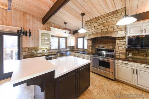 24341 Sargeant Rd, Ramona, CA 92065 photo 2