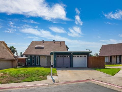 2612 Clifftop Ln, Spring Valley, CA 91977 photo 3