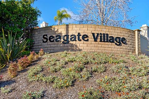 1749 Edgefield Ln, Encinitas, CA 92024 photo 1