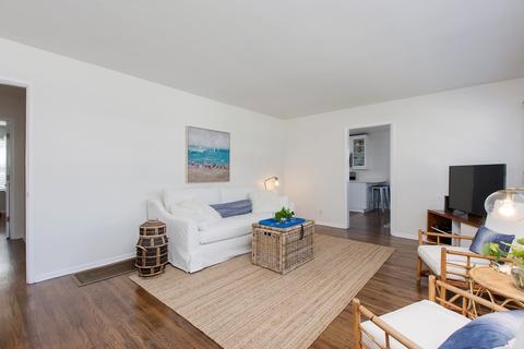 835 Midway St, La Jolla, CA 92037 photo 5