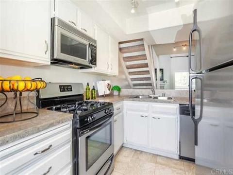 219 Mangano Cir, Encinitas, CA 92024 photo 1
