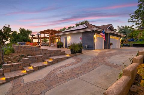 2772 Jed Rd, Escondido, CA 92027 photo 1