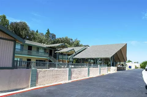 1433 S Mission Rd, Fallbrook, CA 92028 photo 1