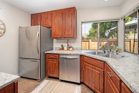 2030 Shadytree Ln, Encinitas, CA 92024 photo 8
