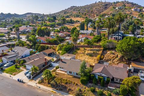 1414 Esperanza Way, Escondido, CA 92027 photo 22