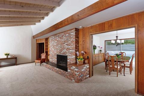 6445 Avenida Manana, La Jolla, CA 92037 photo 5