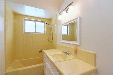 6445 Avenida Manana, La Jolla, CA 92037 photo 19