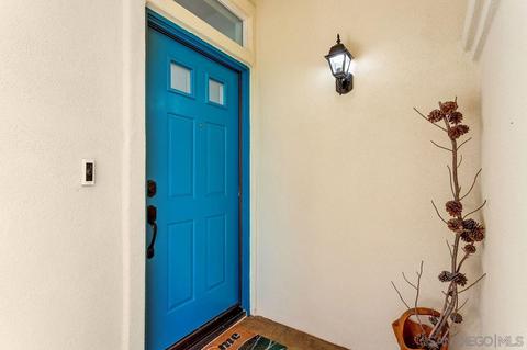 2429 Fallbrook Pl, Escondido, CA 92027 photo 4