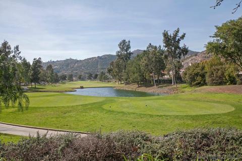 2429 Fallbrook Pl, Escondido, CA 92027 photo 30
