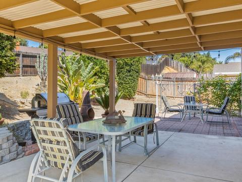 1436 Esperanza Way, Escondido, CA 92027 photo 14