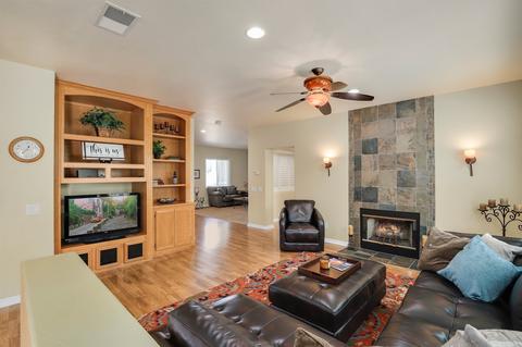 1101 Newcastle Ct, Oceanside, CA 92056 photo 12