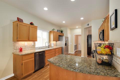 1101 Newcastle Ct, Oceanside, CA 92056 photo 18
