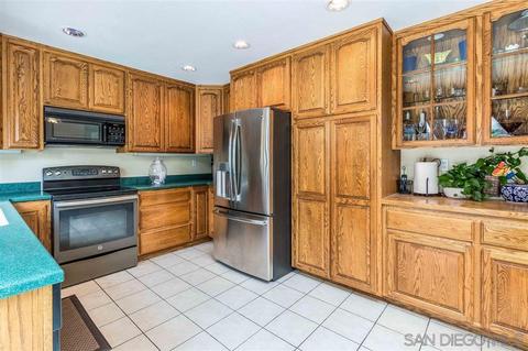 13727 Mckenzie Ave, Poway, CA 92064 photo 9