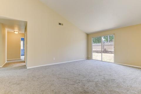 10820 Singletree Ln, Spring Valley, CA 91978 photo 12