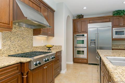 7459 Circulo Sequoia, Carlsbad, CA 92009 photo 13