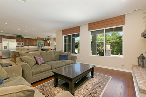 7459 Circulo Sequoia, Carlsbad, CA 92009 photo 17