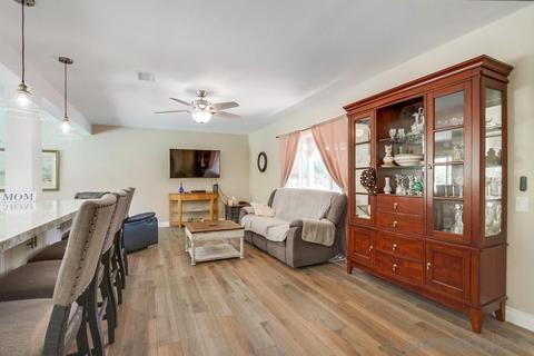 14794 Poway Mesa Dr, Poway, CA 92064 photo 3