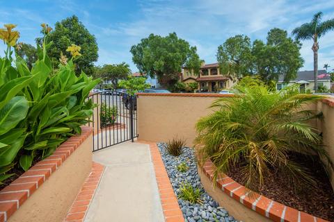 348 I Ave, Coronado, CA 92118 photo 2