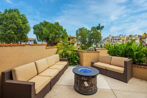 348 I Ave, Coronado, CA 92118 photo 4
