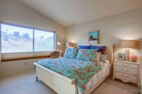 965 Tempera Ct, Oceanside, CA 92057 photo 16