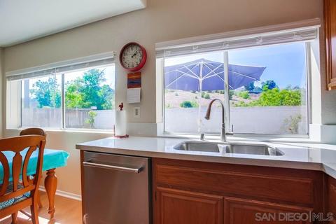 965 Tempera Ct, Oceanside, CA 92057 photo 10
