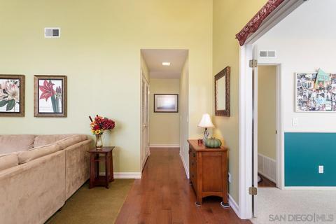 364 Leeward Ct, Oceanside, CA 92054 photo 7