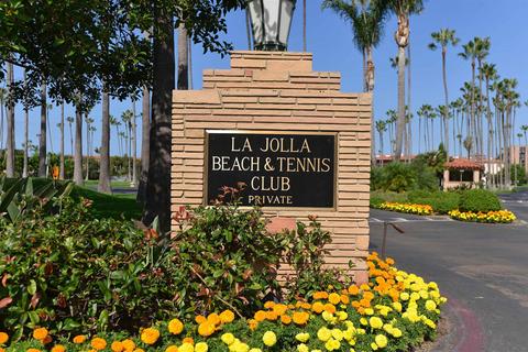 7982 Roseland Dr, La Jolla, CA 92037 photo 28