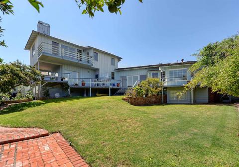 7982 Roseland Dr, La Jolla, CA 92037 photo 5