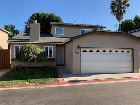 8578 E Lake Bluffs Cir, Spring Valley, CA 91977 photo 1