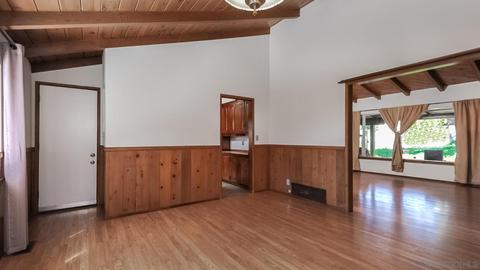 10933 Dutton Dr, La Mesa, CA 91941 photo 7