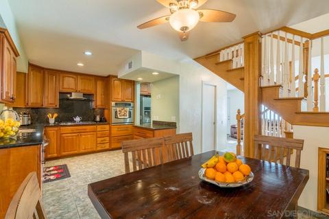 9416 Carlton Oaks Dr #C, Santee, CA 92071 photo 10