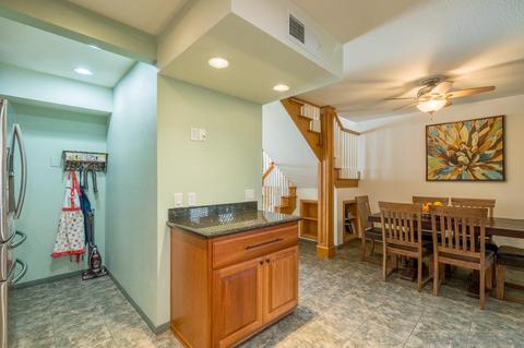 9416 Carlton Oaks Dr #C, Santee, CA 92071 photo 13