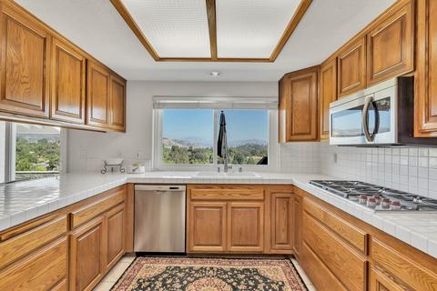 11531 Alba Rosa Dr, Lakeside, CA 92040 photo 8