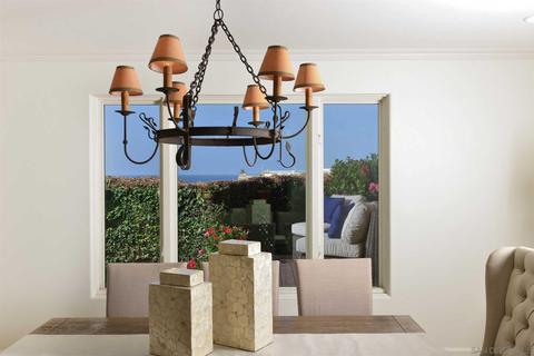 362 Prospect St, La Jolla, CA 92037 photo 9