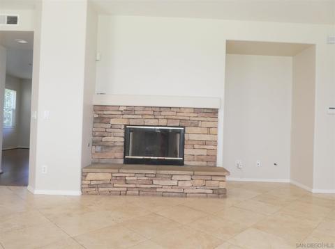 2034 Date St, Vista, CA 92083 photo 3