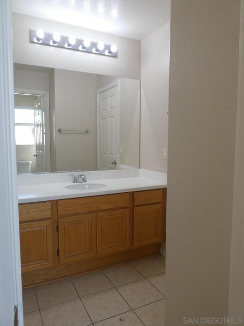 2034 Date St, Vista, CA 92083 photo 13