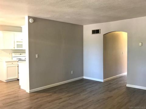 2041 E Grand Ave #15, Escondido, CA 92027 photo 11