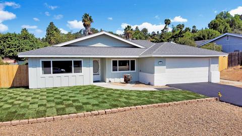 1564 Hidden Mesa Rd, El Cajon, CA 92019 photo 2