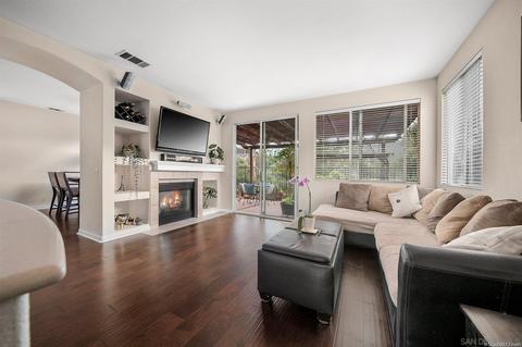 29540 Platanus Dr, Escondido, CA 92026 photo 4