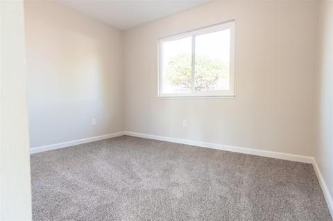 4934 Roja Dr, Oceanside, CA 92057 photo 16