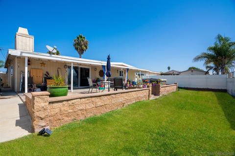 829 Iris Ave, Imperial Beach, CA 91932 photo 2