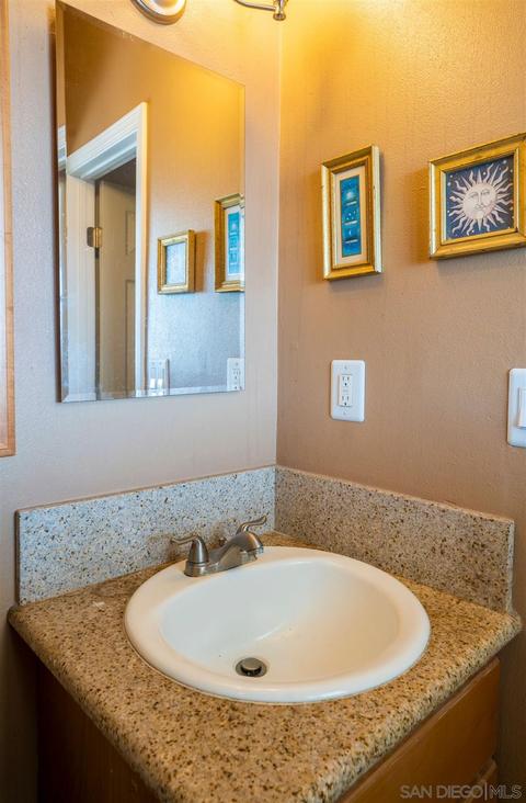 829 Iris Ave, Imperial Beach, CA 91932 photo 10