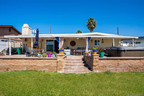 829 Iris Ave, Imperial Beach, CA 91932 photo 3
